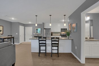 Mechanicsburg Apartment Kitchen | Oakwood Hills Apartments in Mechanicsbueg, PA | Property Management Inc